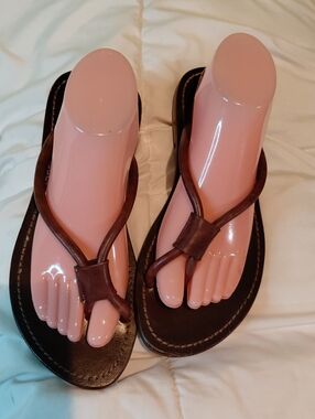 Women's Brown Leather Thong Sandals - Casual Everyday Style
